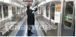 지하철 객차 접촉면 바이러스 검사 시료 채취