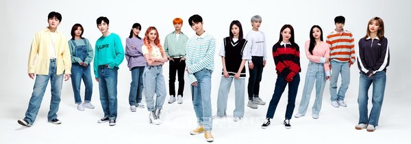K팝 아티스트 알렉사와 드림캐쳐, 인투잇으로 구성된 밀렌아시아 프로젝트 밴드 ‘비 더 퓨처’