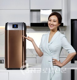 지엘플러스가 음식물 바이오처리기 지엘(GL)의 전속 모델로 가수 장윤정