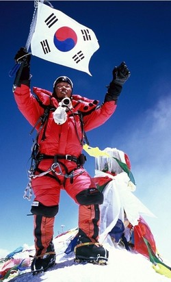 체육훈장 청룡장을 수상한 산악인 '김미곤' 대장. (제공 = 대한산악연맹)