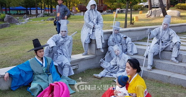 (안산김홍도축제) 김홍도마임 및 한복체험