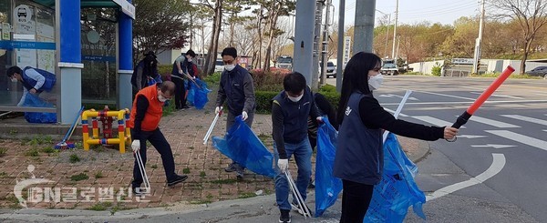 보개면사무소 환경정화활동 자원봉사