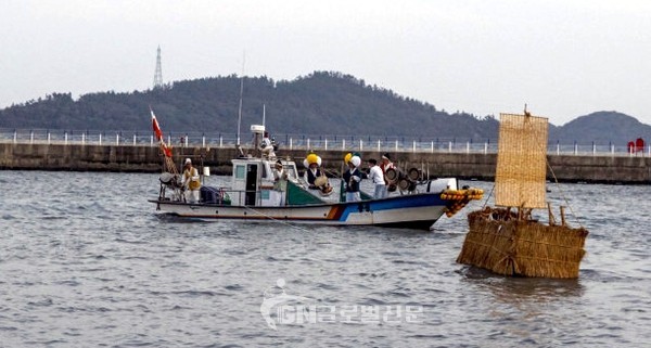 띠뱃놀이 장면