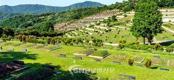 - 용미리1묘지 전경