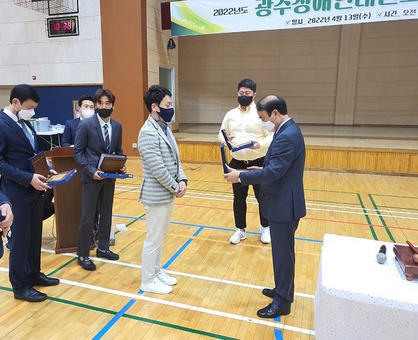 공로 및 표창패 수여식
