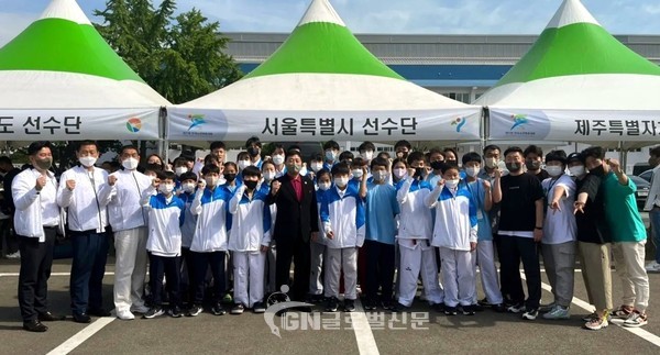 서울특별시태권도협회 강석한 회장 서울특별시 대표 태권도선수단
