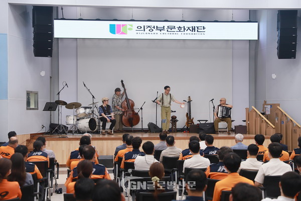 쉴틈 콘서트 관련 사진