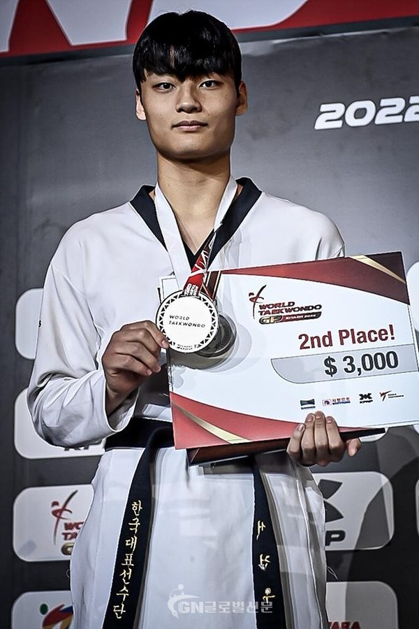 남자-80kg 은메달 서건우