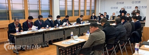 2023년도 첫 공식 행사로 대한태권도협회 및 전국시도태권도협회장과 간담회