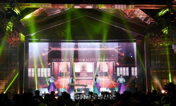 K-DNA: 정 - 가을, 여성 5인조 한국 퓨전 국악의 진수 끌림(GGLIM)