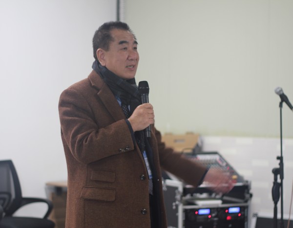 최재춘 단장이 태권도 유네스코 등재와 관련한 이야기를 설명하고 있다.