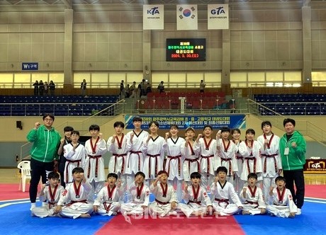 금부초, 상무중 경기후 단체사진