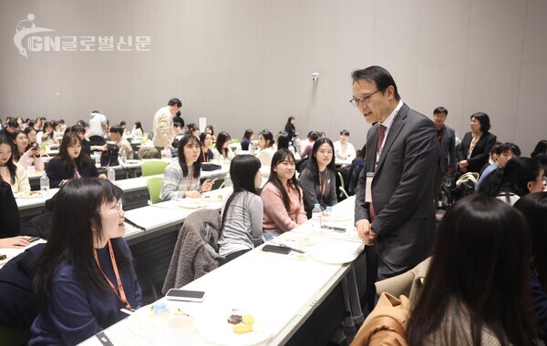 임태희 교육감 “경기신규교사 여러분은 세계를 선도하는 미래교육 현장의 주인공”(사진1)