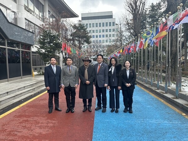 사진-주한태국대사관 직원,이동섭 국기원 원장,