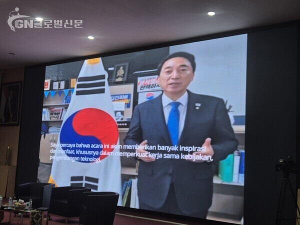  사진 - 선수단 기자회견 공간 제공 모습 [군산스테이호텔 제공]