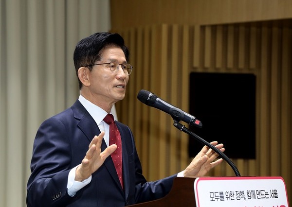 (사진제공=강희정) 김문수 대통령 후보, 약자와 동행하는 서울 토론회 참석