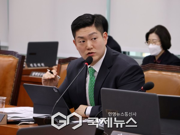 ▲ 사진=상임위에서 질의하는 국민의힘 김재섭 의원